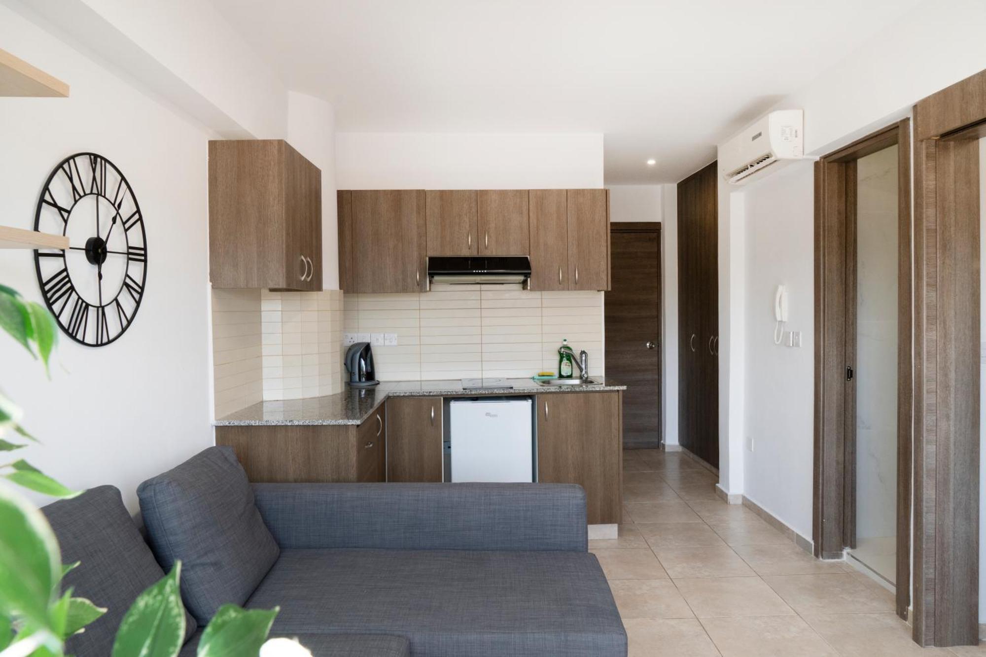 Appartments In The Historic Center Near Beach Limassol Zewnętrze zdjęcie